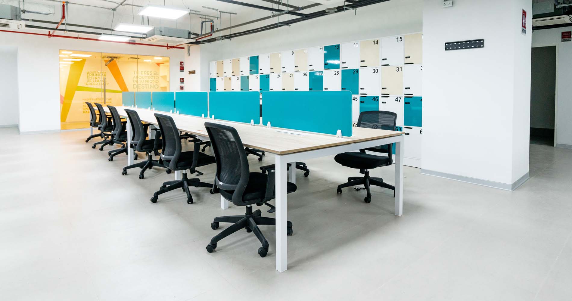adecco - mesas bench quadra+