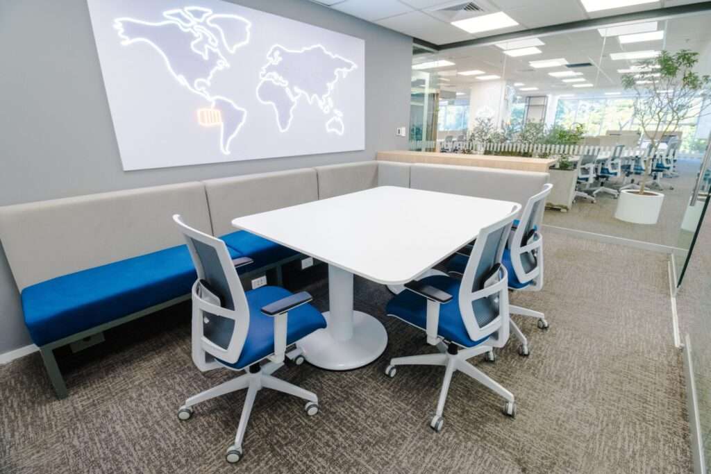Hapag Lloyd - mesas para espacios coworking