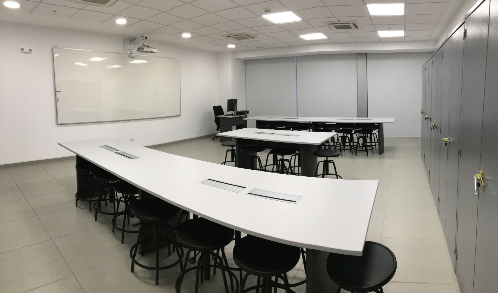 SENATI - aulas diseñadas por visso