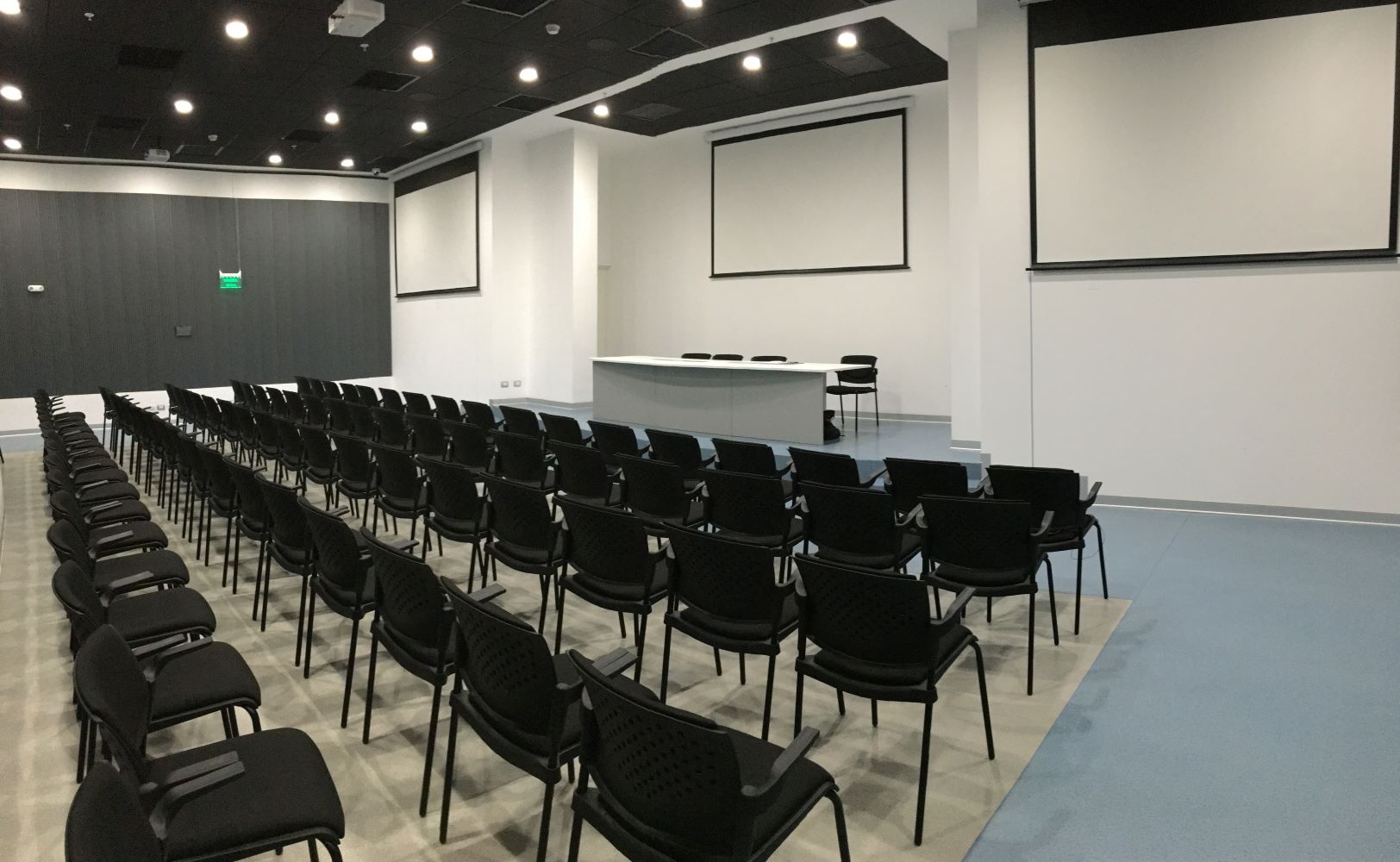 SENATI - auditorio equipado por visso
