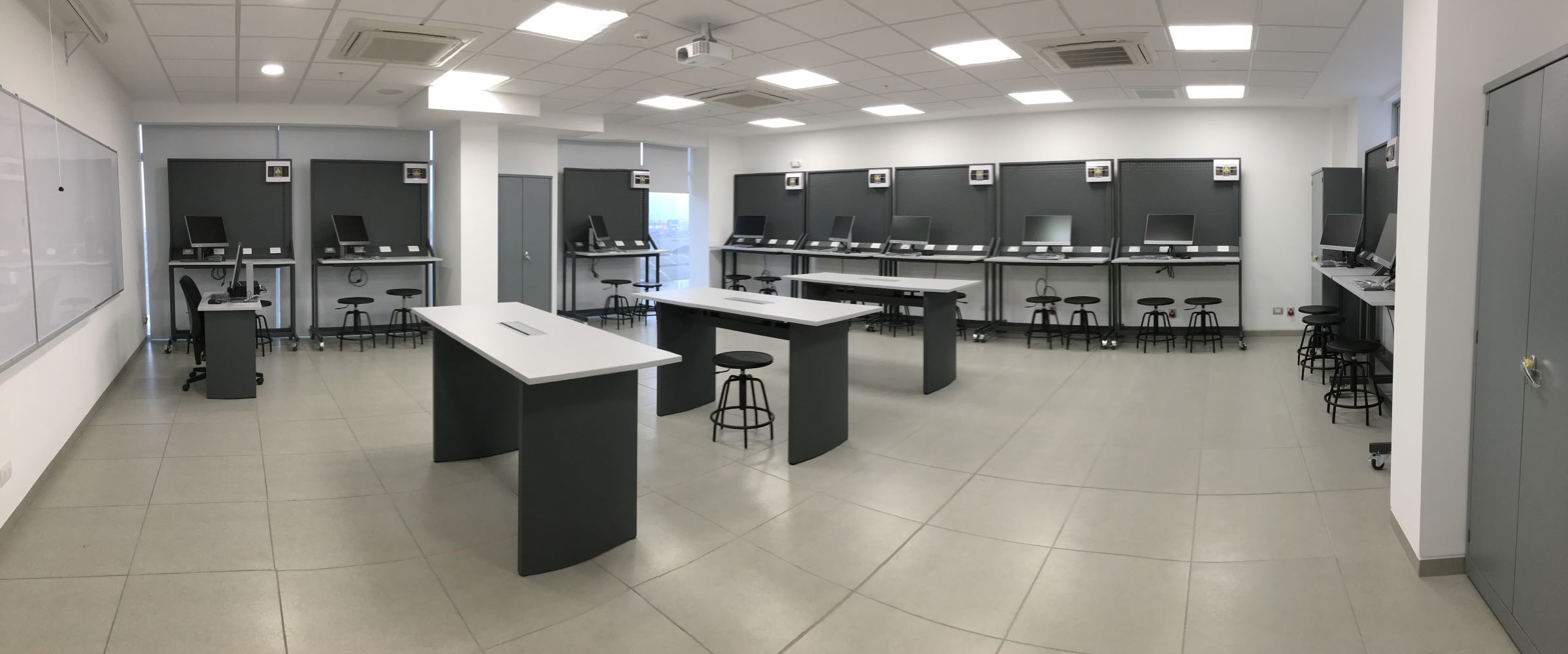 SENATI - espacios de estudio diseñados por visso