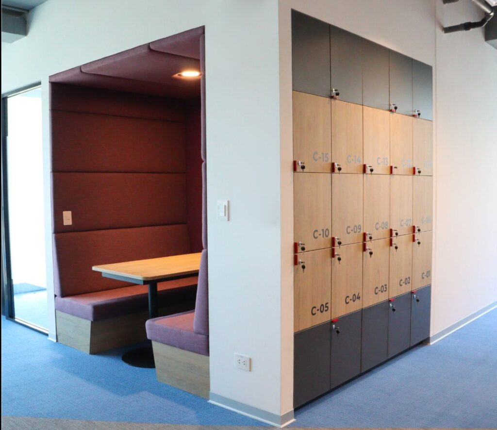 Proyecto Lenovo - espacios privados y lockers
