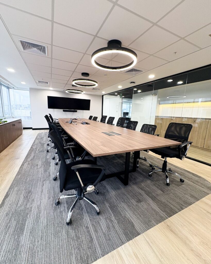 Proyecto Ferrovial - espacios de reuniones